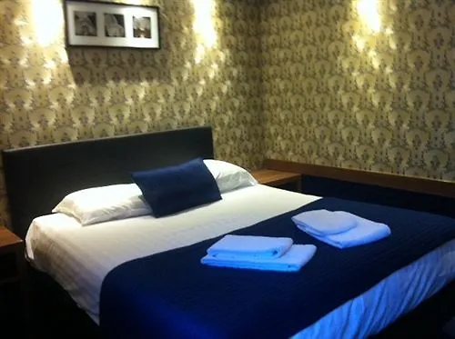 Hotel Zwanenburg Amsterdam Airport 3*,